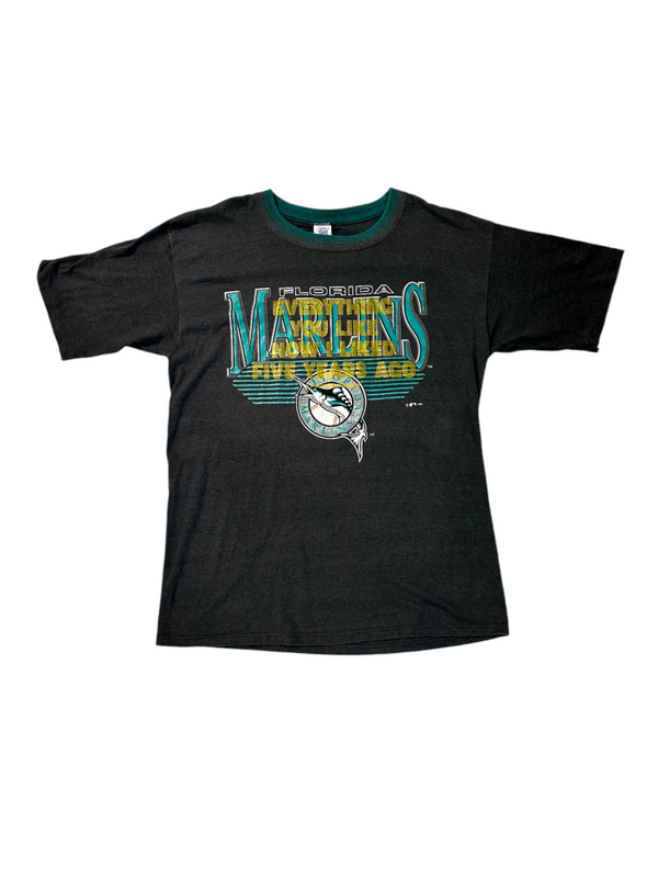 1-800 Vintage Now Florida Marlins Baseball Tee Size XL